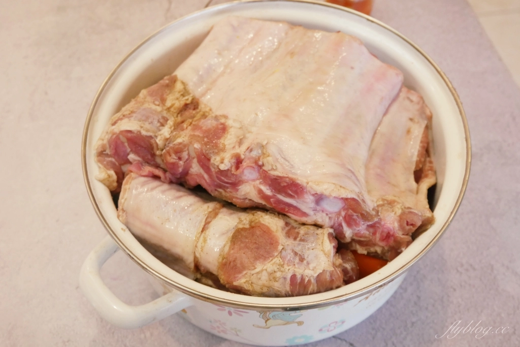 豬肋排做法｜居家「氣炸烤箱豬肋排食譜」分享，美式餐廳超人氣料理上桌 @飛天璇的口袋