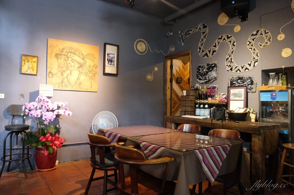 台中西區｜咕嚕咕嚕原住民音樂餐廳．台中特色原住民料餐廳，米其林必比登推薦 @飛天璇的口袋