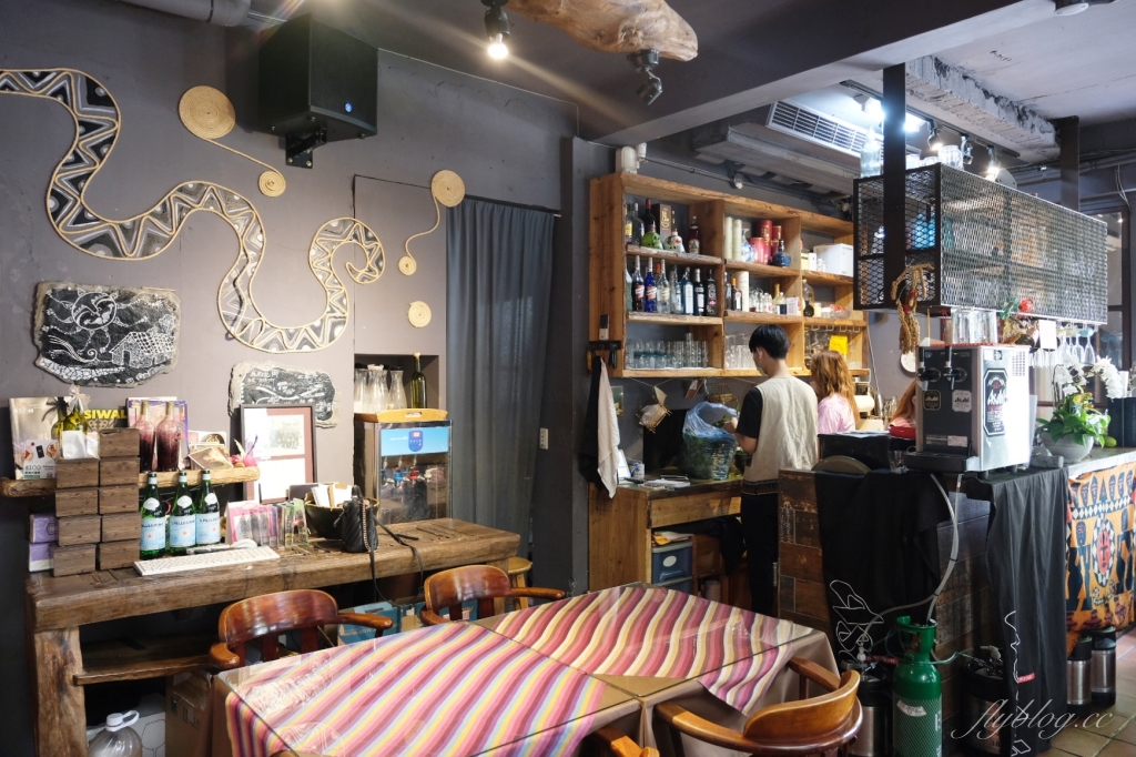 台中西區|咕嚕咕嚕原住民音樂餐廳.台中特色原住民料餐廳,米其林必比登推薦 @飛天璇的口袋 台中西區|咕嚕咕嚕原住民音樂餐廳.台中特色原住民料餐廳,米其林必比登推薦 @飛天璇的口袋