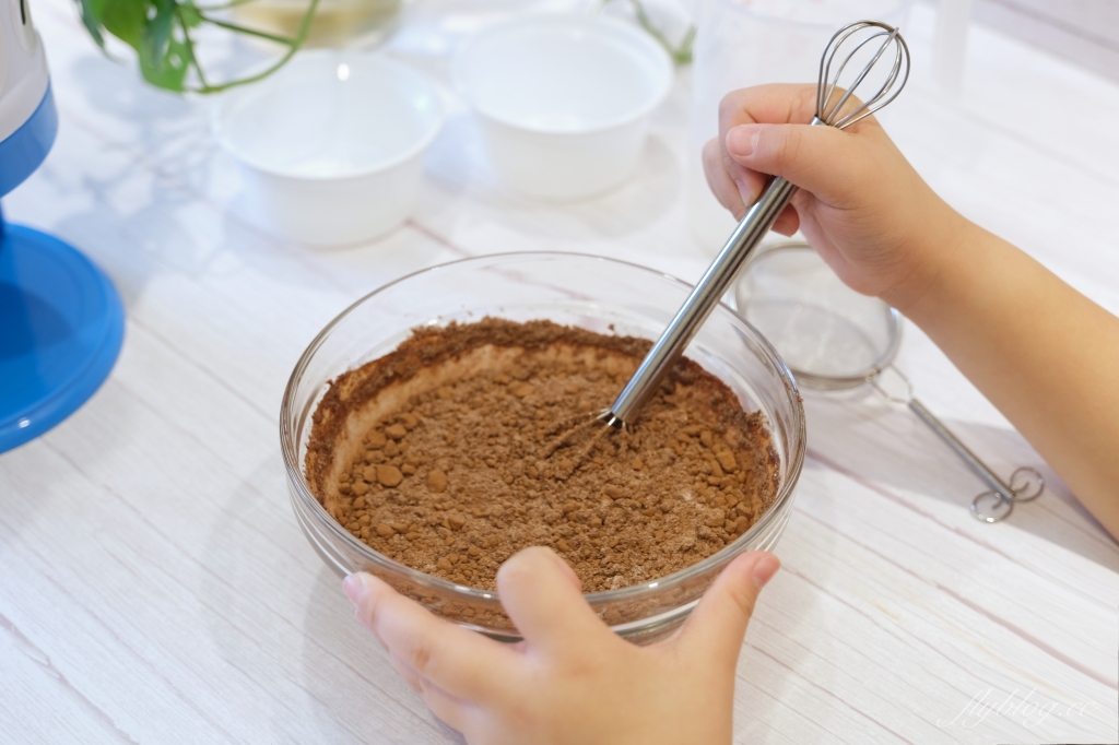 【台中北區】路地ろじ，從台中起家拓展至全球，超可愛的怪物冰也可以DIY @飛天璇的口袋