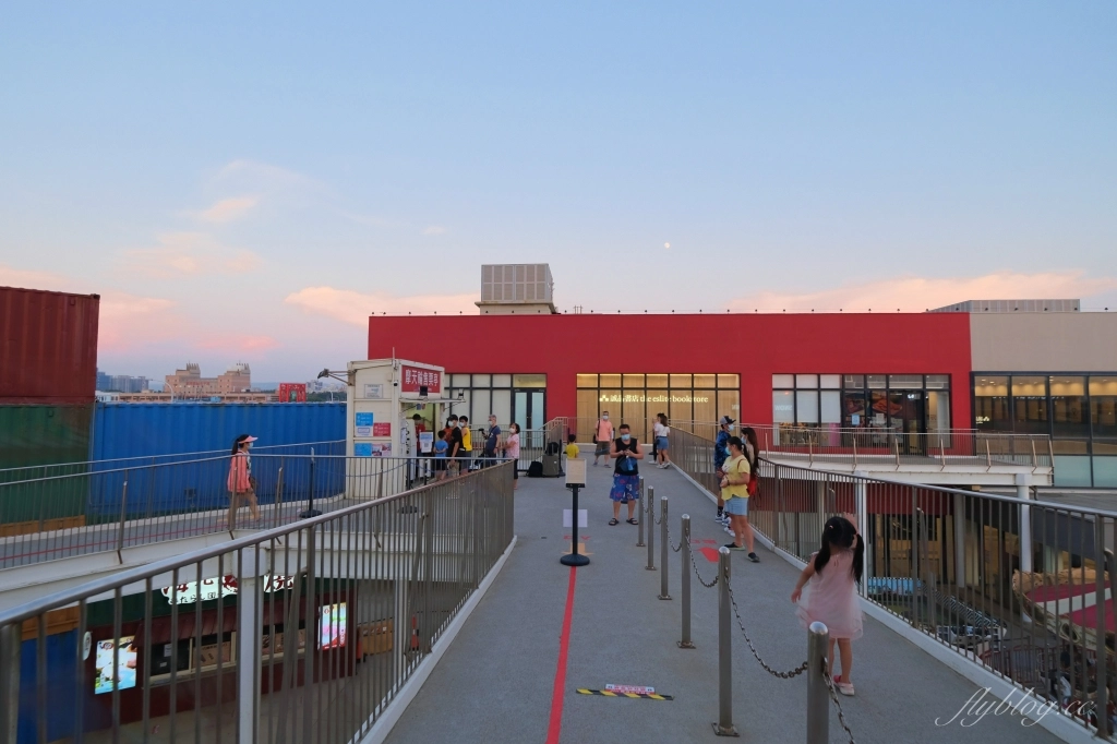 【台中梧棲】台中之星摩天輪，台中三井OUTLET~全台最高的臨海摩天輪，瞭望台中港、海景山景以及夕陽 @飛天璇的口袋