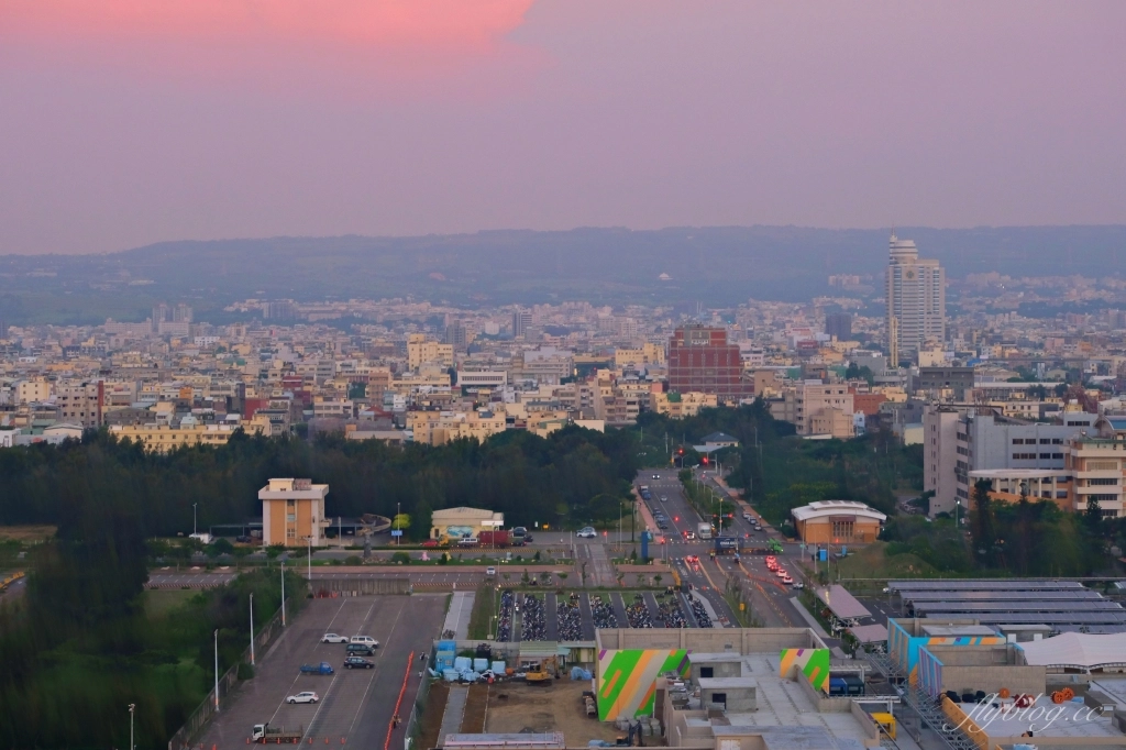 【台中梧棲】台中之星摩天輪，台中三井OUTLET~全台最高的臨海摩天輪，瞭望台中港、海景山景以及夕陽 @飛天璇的口袋