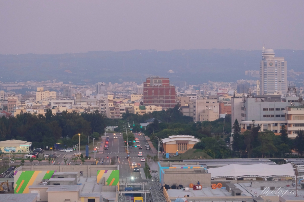 【台中梧棲】台中之星摩天輪，台中三井OUTLET~全台最高的臨海摩天輪，瞭望台中港、海景山景以及夕陽 @飛天璇的口袋