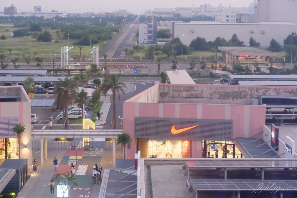 【台中梧棲】台中之星摩天輪，台中三井OUTLET~全台最高的臨海摩天輪，瞭望台中港、海景山景以及夕陽 @飛天璇的口袋