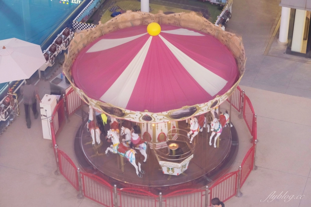 【台中梧棲】台中之星摩天輪，台中三井OUTLET~全台最高的臨海摩天輪，瞭望台中港、海景山景以及夕陽 @飛天璇的口袋