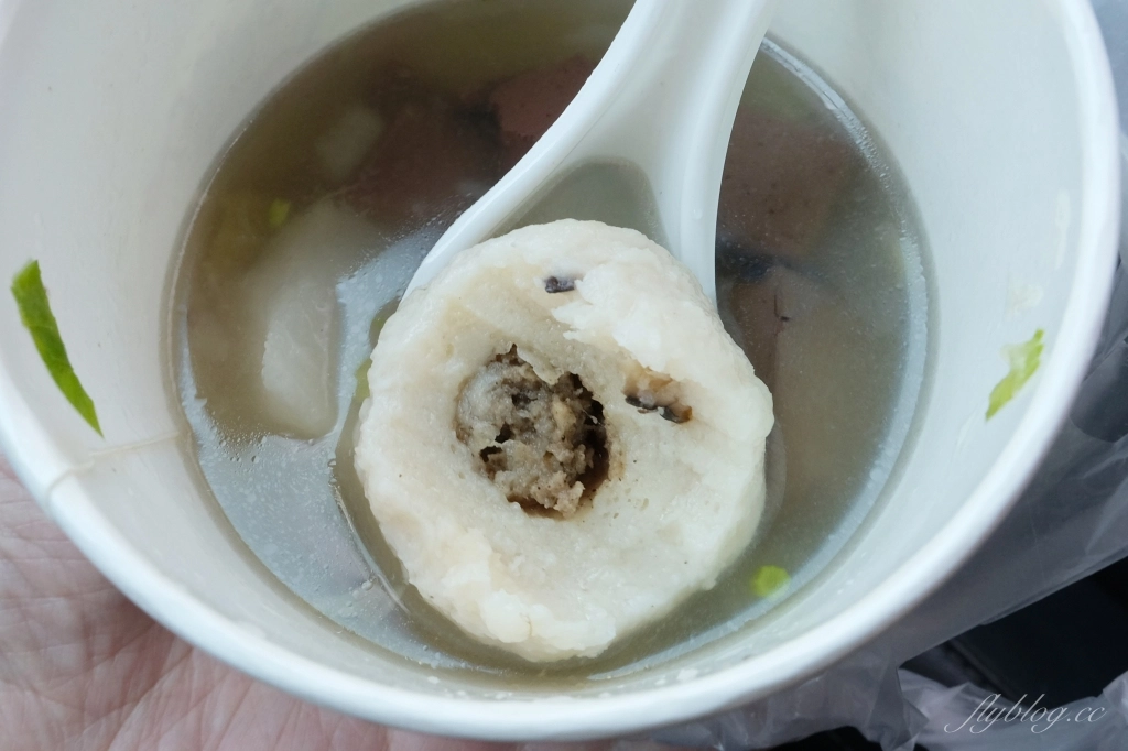 台中清水｜阿文肉圓．清水在地人也常常撲空，傳承四代的百年肉圓店 @飛天璇的口袋