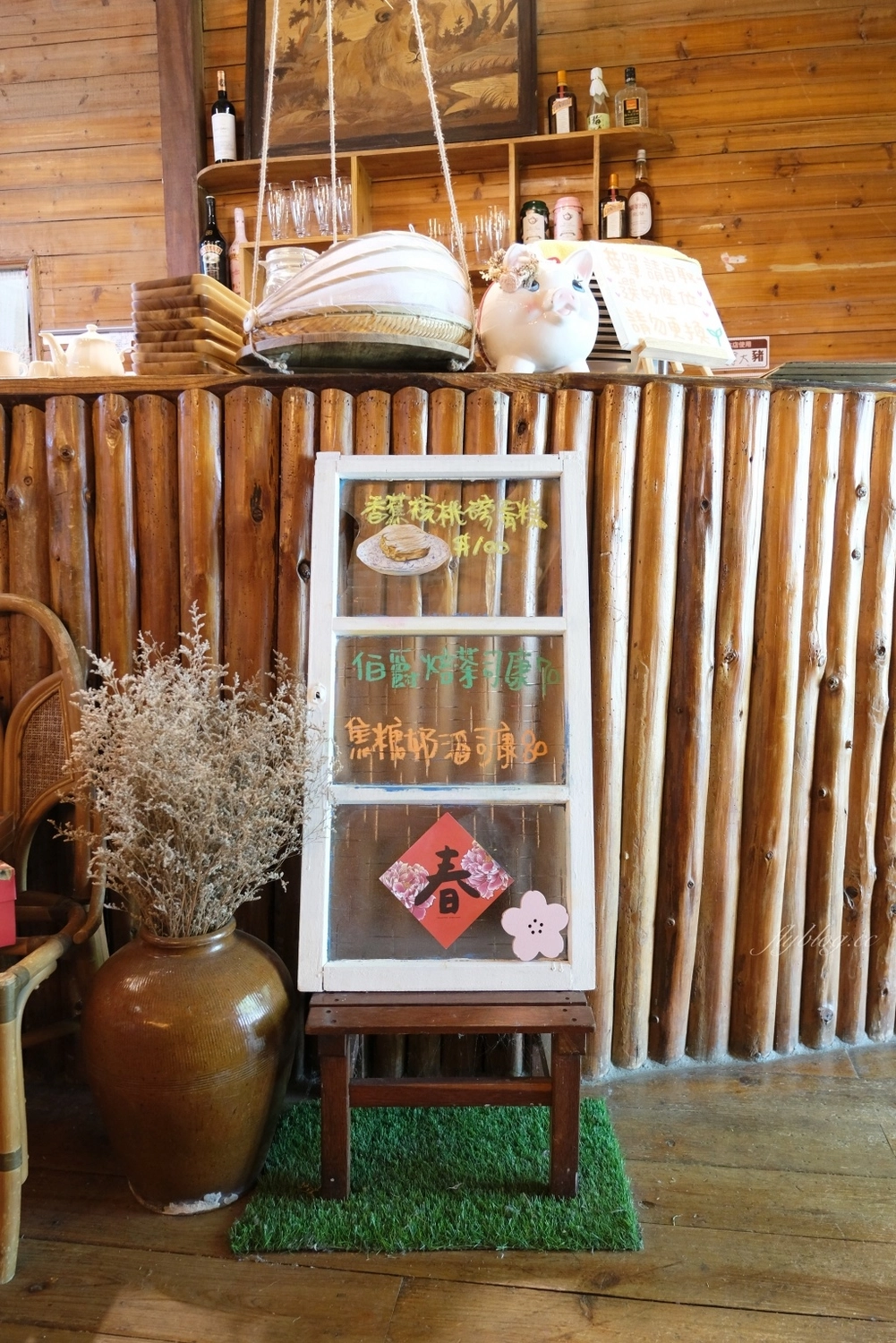 桃園平鎮|HAKKAFE’哈嘎廢.前庭大片綠草地露營帳篷,現代化客家風咖啡館 @飛天璇的口袋 桃園平鎮|HAKKAFE’哈嘎廢.前庭大片綠草地露營帳篷,現代化客家風咖啡館 @飛天璇的口袋