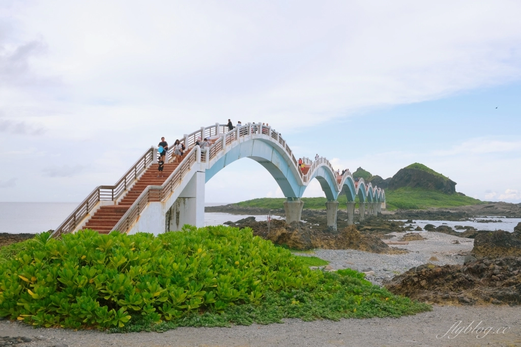 台東成功｜三仙台．火山噴發而出的小島，東台灣最熱門的旅遊景點 @飛天璇的口袋