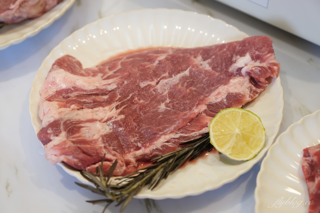 【台中西區】Fore Restaurant肉品組 中秋節在家烤肉更方便 頂級肉品禮盒宅配到家 @飛天璇的口袋