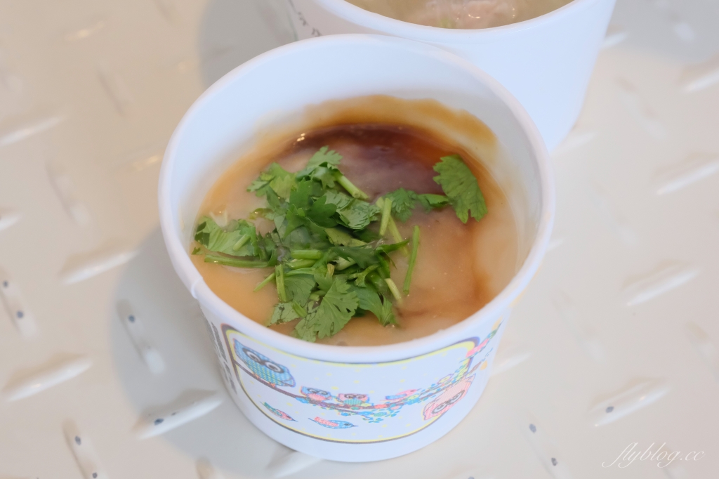 台中南區｜台中肉員．在地80年的肉圓老店，台中米其林必比登推薦 @飛天璇的口袋