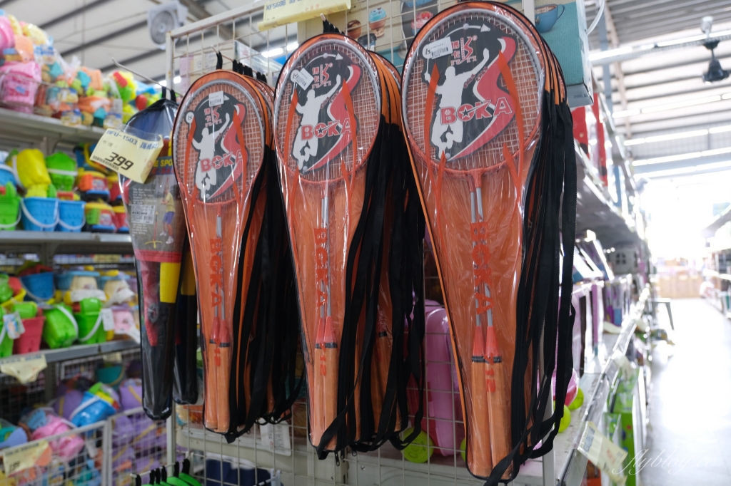 【台中西屯】春日部玩具批發超市，佔地寬廣的玩具批發店，玩具、書籍、文具、生活雜物，會員最低價5折起 @飛天璇的口袋