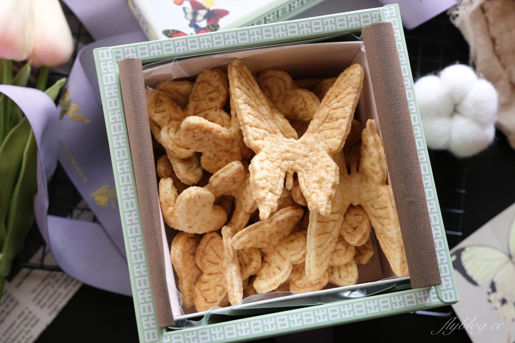 台中西屯｜日出土鳳梨酥．台中超人氣伴手禮店，唯一得來速服務，免下車服務 @飛天璇的口袋