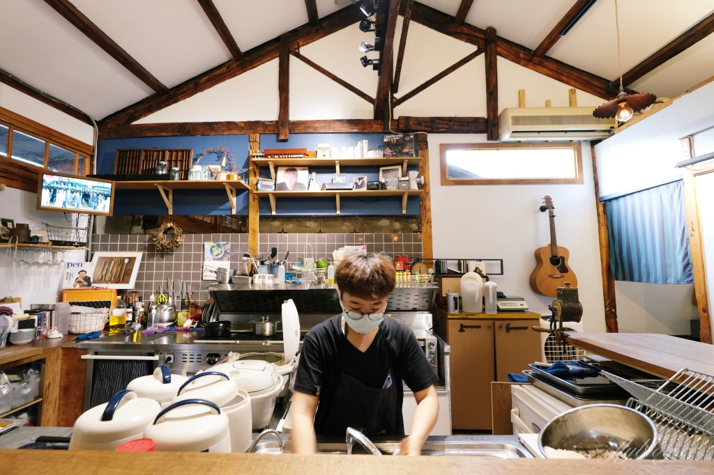 嘉義東區|嘉義大人味咖哩.每日限量36份,一開門就售完的超人氣咖哩 @飛天璇的口袋 嘉義東區|嘉義大人味咖哩.每日限量36份,一開門就售完的超人氣咖哩 @飛天璇的口袋