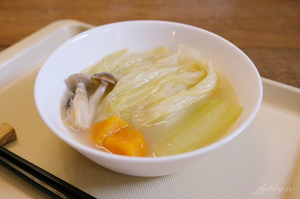 嘉義東區|嘉義大人味咖哩.每日限量36份,一開門就售完的超人氣咖哩 @飛天璇的口袋 嘉義東區|嘉義大人味咖哩.每日限量36份,一開門就售完的超人氣咖哩 @飛天璇的口袋