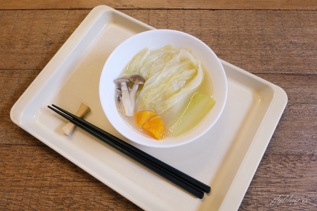 嘉義東區｜嘉義大人味咖哩．每日限量36份，一開門就售完的超人氣咖哩 @飛天璇的口袋