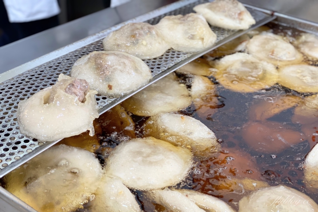 台中南區｜台中肉員．在地80年的肉圓老店，台中米其林必比登推薦 @飛天璇的口袋