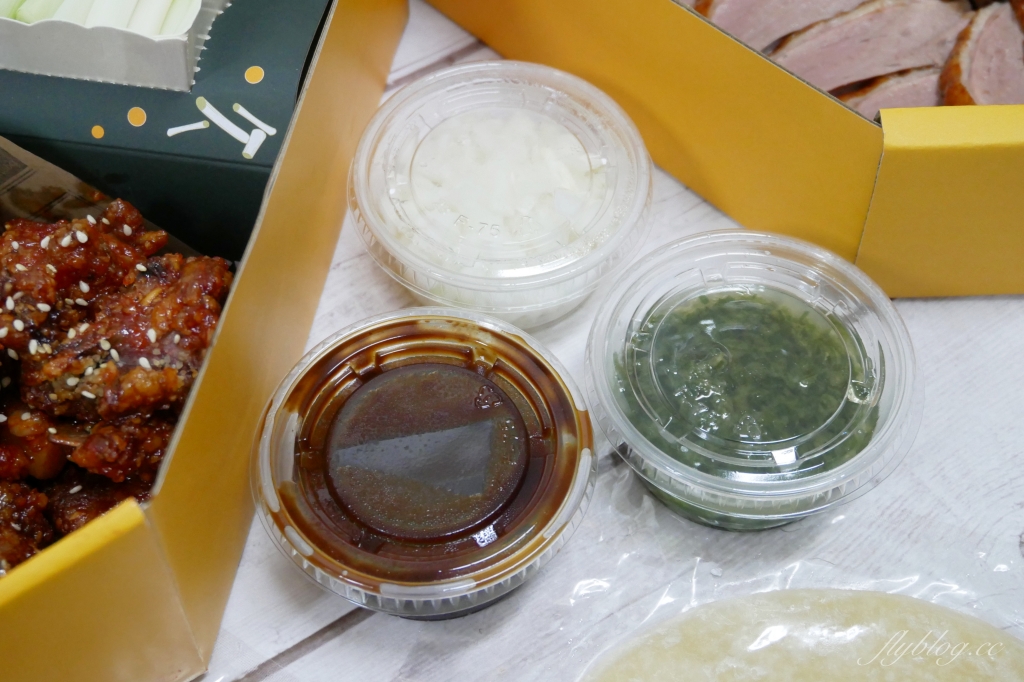 台中南區｜阿秋小肥鴨，阿秋大肥鵝外帶烤鴨新品牌，包裝有質感烤鴨也好吃 @飛天璇的口袋