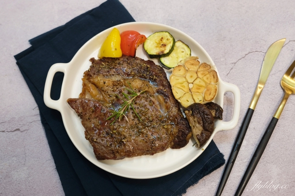 【台中西區】Fore Restaurant肉品組 中秋節在家烤肉更方便 頂級肉品禮盒宅配到家 @飛天璇的口袋