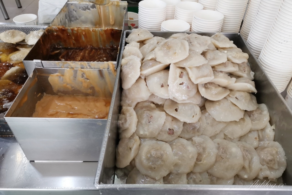 台中南區｜台中肉員．在地80年的肉圓老店，台中米其林必比登推薦 @飛天璇的口袋