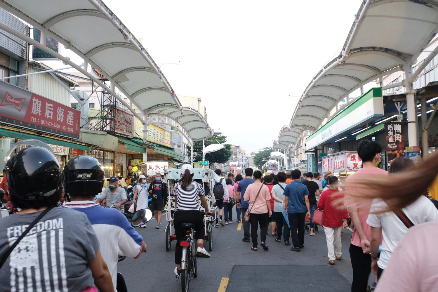 高雄旗津｜旗津一日遊．搭渡輪5分鐘抵達，旗津必玩景點、旗津必吃美食，搭捷運到旗津交通方式 @飛天璇的口袋