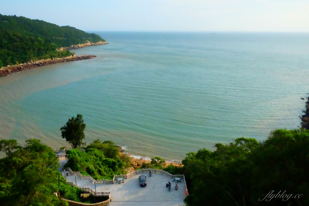 【馬祖南竿】媽祖巨神像，全世界最高的媽祖神像，鑽轎底走坑道祈求平安好運 @飛天璇的口袋