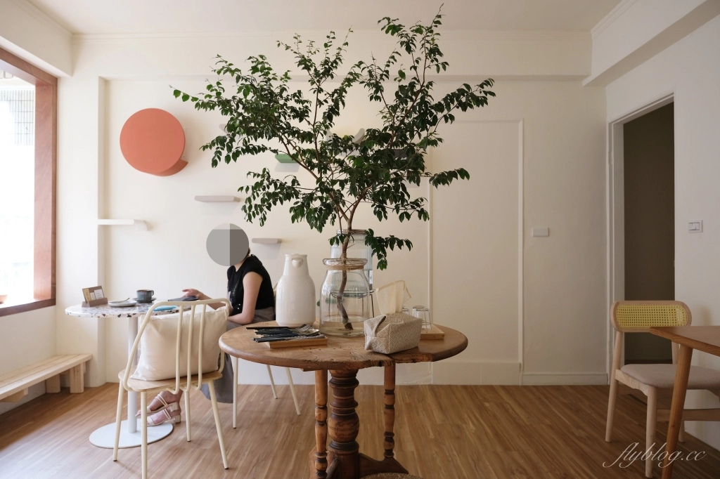 台中北屯｜11樓之3甜點．老宅改建文青風甜點，生日蛋糕需要事先預約 @飛天璇的口袋