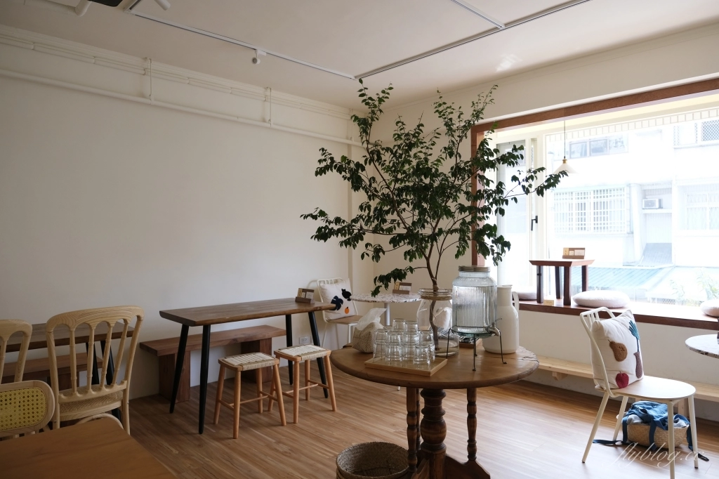 台中北屯｜11樓之3甜點．老宅改建文青風甜點，生日蛋糕需要事先預約 @飛天璇的口袋