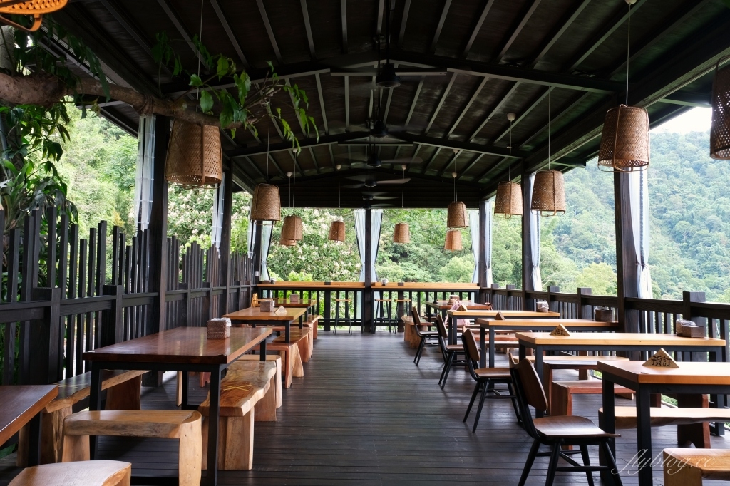 游芭絲鄒宴餐廳｜阿里山下的景觀餐廳，品嚐風味鄒族原住民料理 @飛天璇的口袋