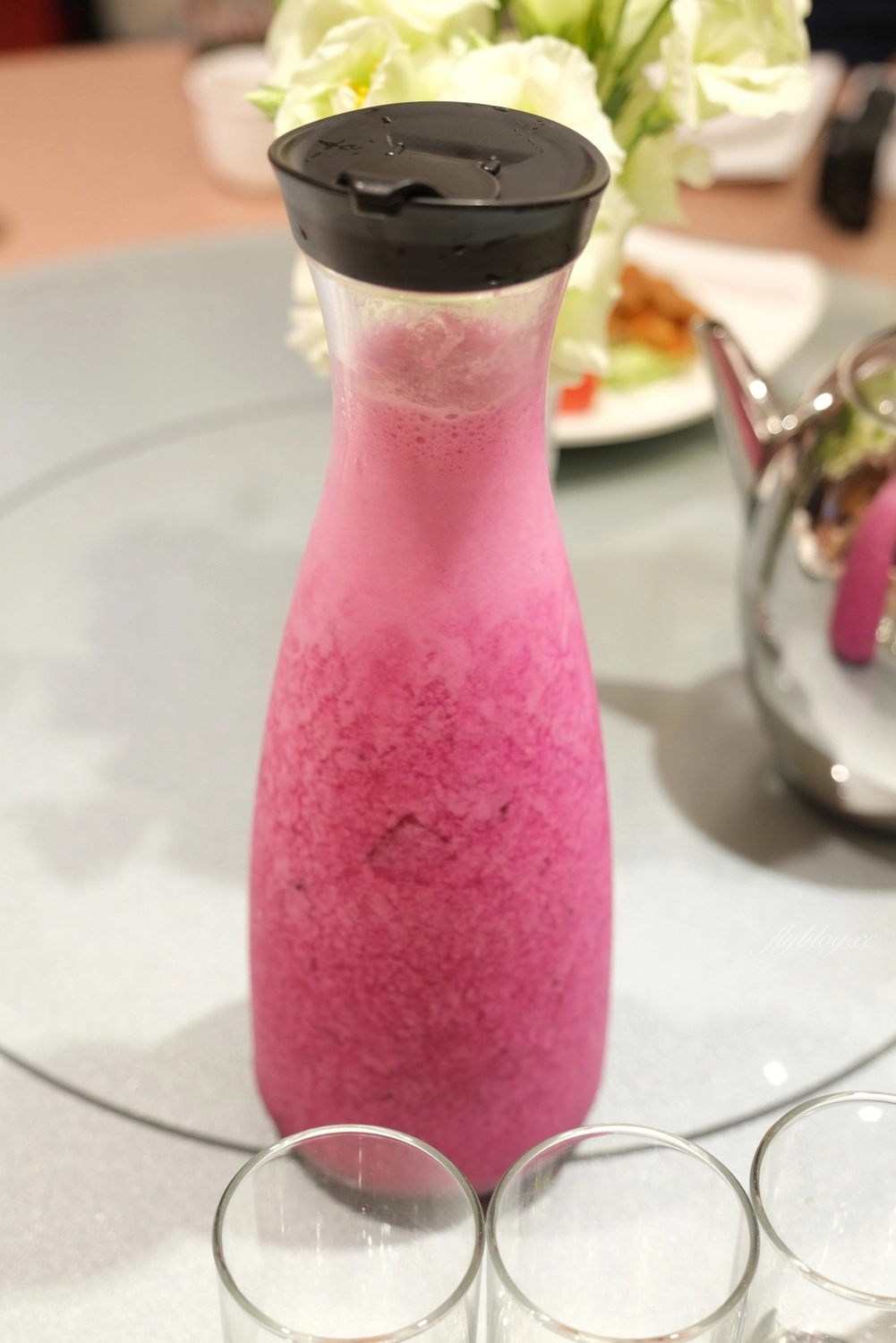 台南中西｜阿霞飯店．府城80年超人氣台菜餐廳 ，紅蟳米糕和飯後甜點都美味 @飛天璇的口袋