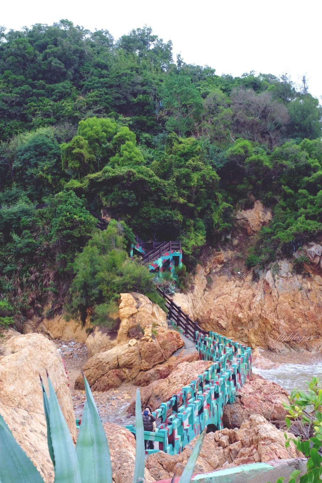 【馬祖南竿】鐵堡，昔日與世隔絕的海上堡壘，戰地也帶有浪漫柔情的IG景點 @飛天璇的口袋