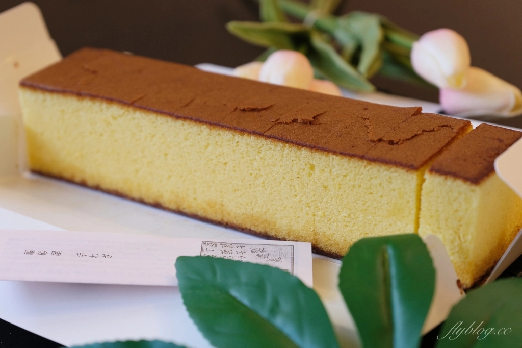 日本福岡｜福砂屋．日本九州人氣伴手禮，博多車站一樓店面買得到 @飛天璇的口袋