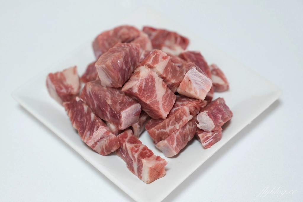 韓國年糕湯做法｜韓國過年餐桌不可少，簡單「韓國年糕鍋食譜」，10分鐘就可以上桌 @飛天璇的口袋