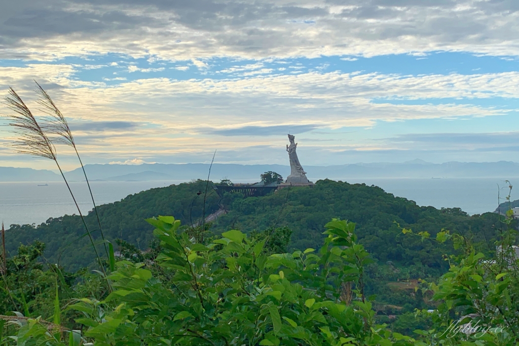 【馬祖南竿】媽祖巨神像，全世界最高的媽祖神像，鑽轎底走坑道祈求平安好運 @飛天璇的口袋