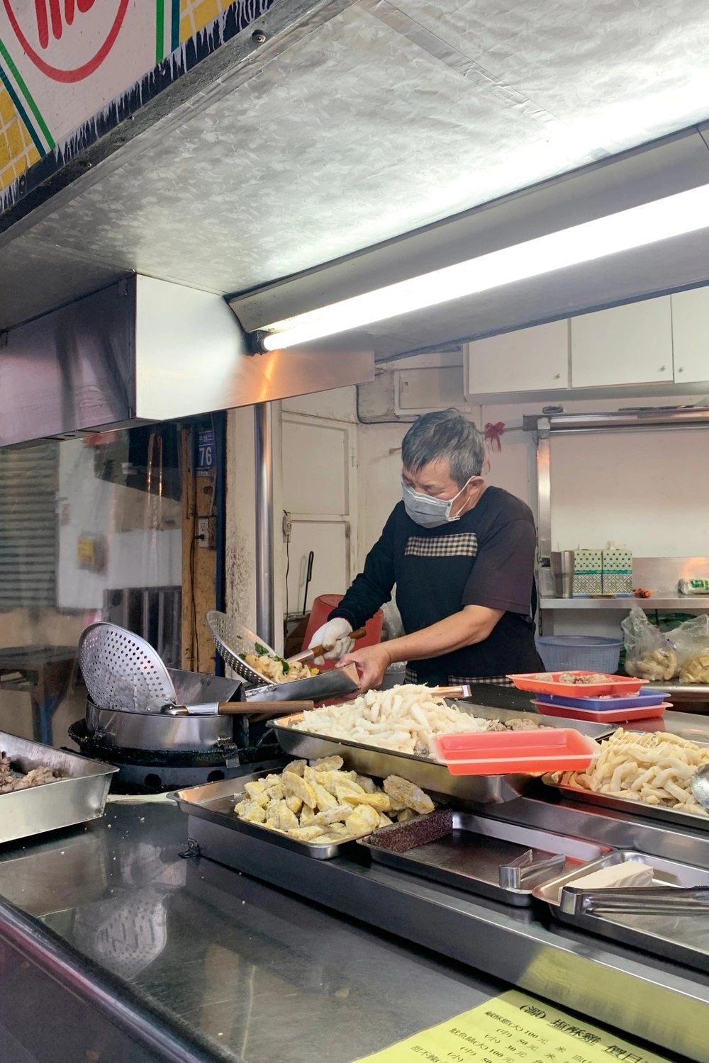 台中北屯｜源鹹酥雞．昌平路地20年的老店，鹽酥雞不油不膩CP值高 @飛天璇的口袋