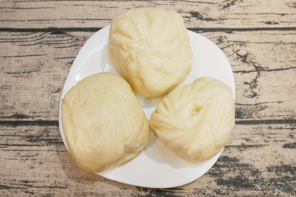 包好甲蔥燒包｜中原夜市人氣美食，外皮比內餡還好吃 @飛天璇的口袋