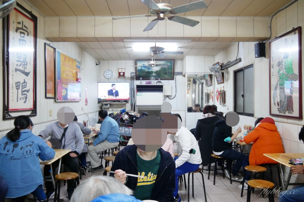 台中西屯｜逢甲紅燒當歸鴨．逢甲超人氣排隊美食，一開門營業就馬上客滿 @飛天璇的口袋