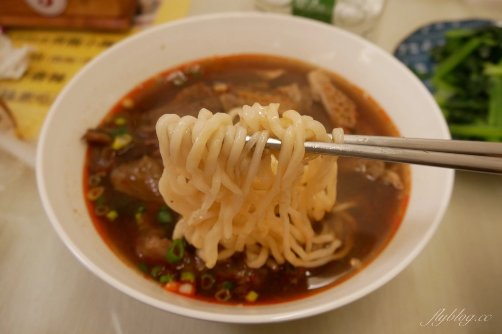台中西屯｜可口牛肉麵．台中米其林必比登推薦，台中好吃牛肉麵 @飛天璇的口袋
