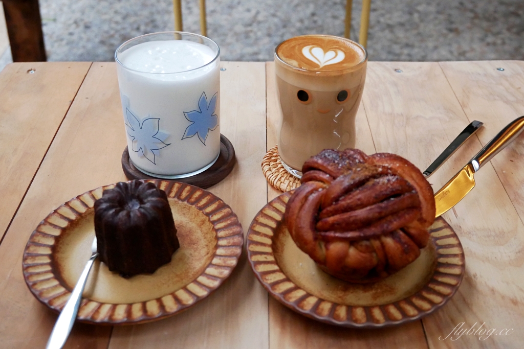 台中中區|淺川咖啡館,隱身小小舊城區巷弄裡,老宅改建文青風咖啡館 @飛天璇的口袋 台中中區|淺川咖啡館,隱身小小舊城區巷弄裡,老宅改建文青風咖啡館 @飛天璇的口袋