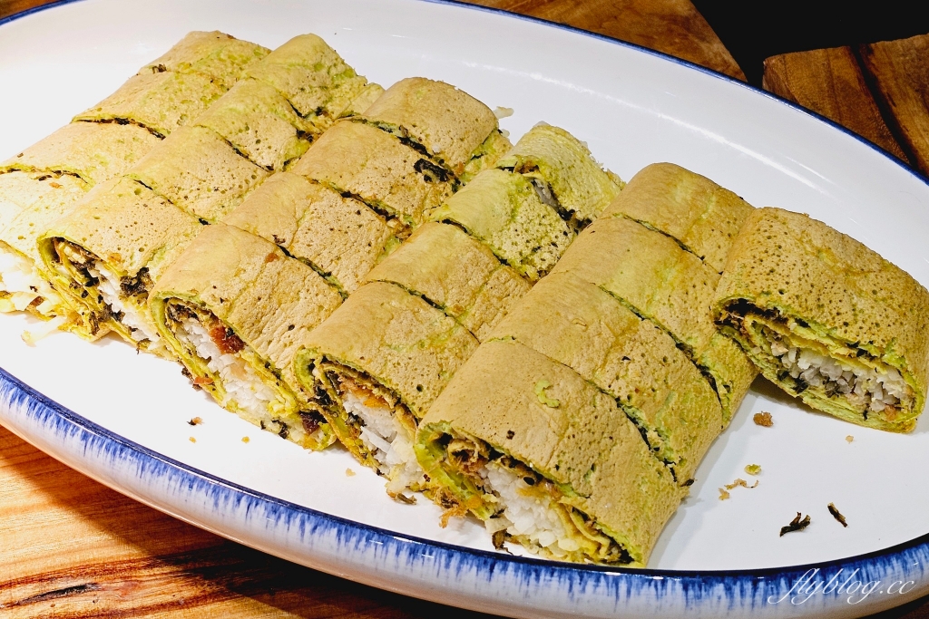 苗栗三義｜卓也小屋渡假園區．鳶尾花季起跑！森林裡的小村落，賞花、美食、藍染 @飛天璇的口袋