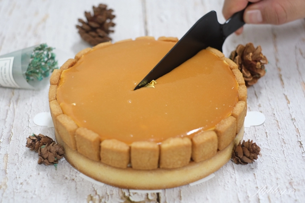 台中西區|食月半麵包.隱身勤美商圈巷弄裡,網友推薦可頌和吐司很好吃 @飛天璇的口袋 台中西區|食月半麵包.隱身勤美商圈巷弄裡,網友推薦可頌和吐司很好吃 @飛天璇的口袋