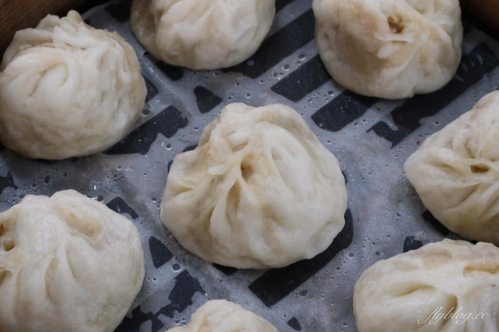 台中清水｜清水小籠包．清水人都知道的小籠包，餐點都是現點現做 @飛天璇的口袋