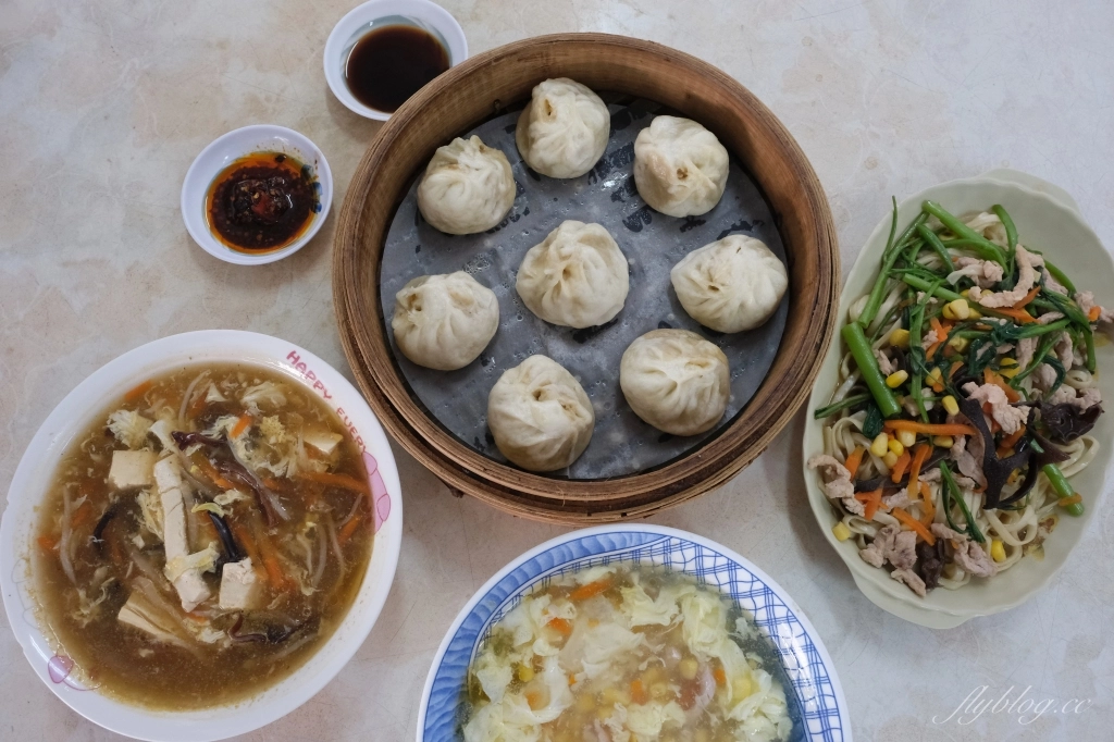 台中清水|清水小籠包.清水人都知道的小籠包,餐點都是現點現做 @飛天璇的口袋 台中清水|清水小籠包.清水人都知道的小籠包,餐點都是現點現做 @飛天璇的口袋