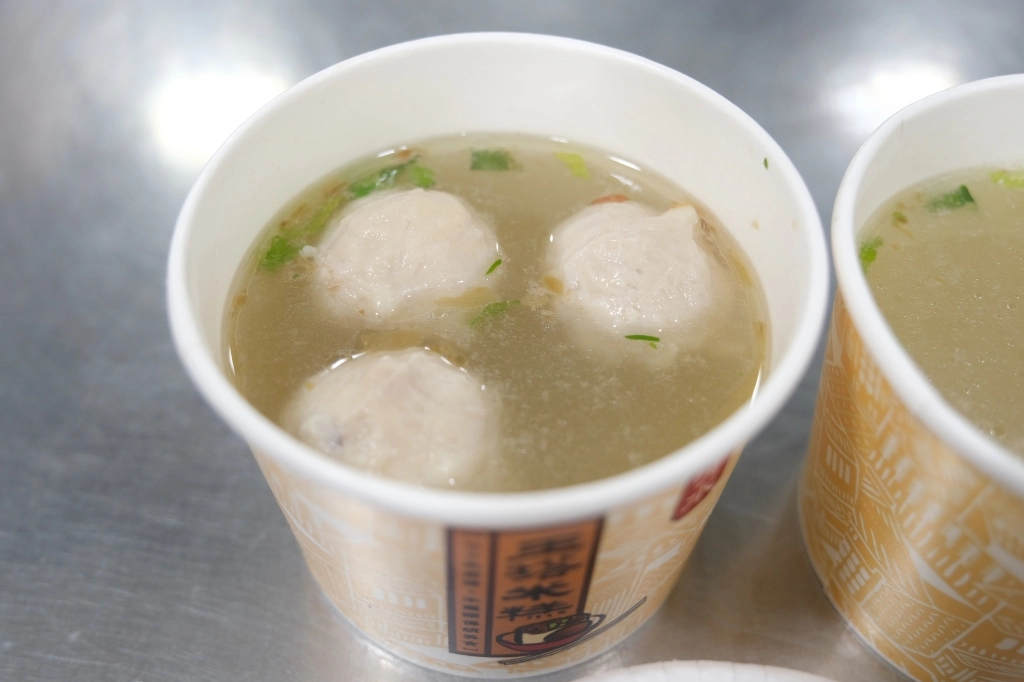 台中清水|王塔米糕.筒仔米糕創始店,旁邊有停車場很方便 @飛天璇的口袋 台中清水|王塔米糕.筒仔米糕創始店,旁邊有停車場很方便 @飛天璇的口袋