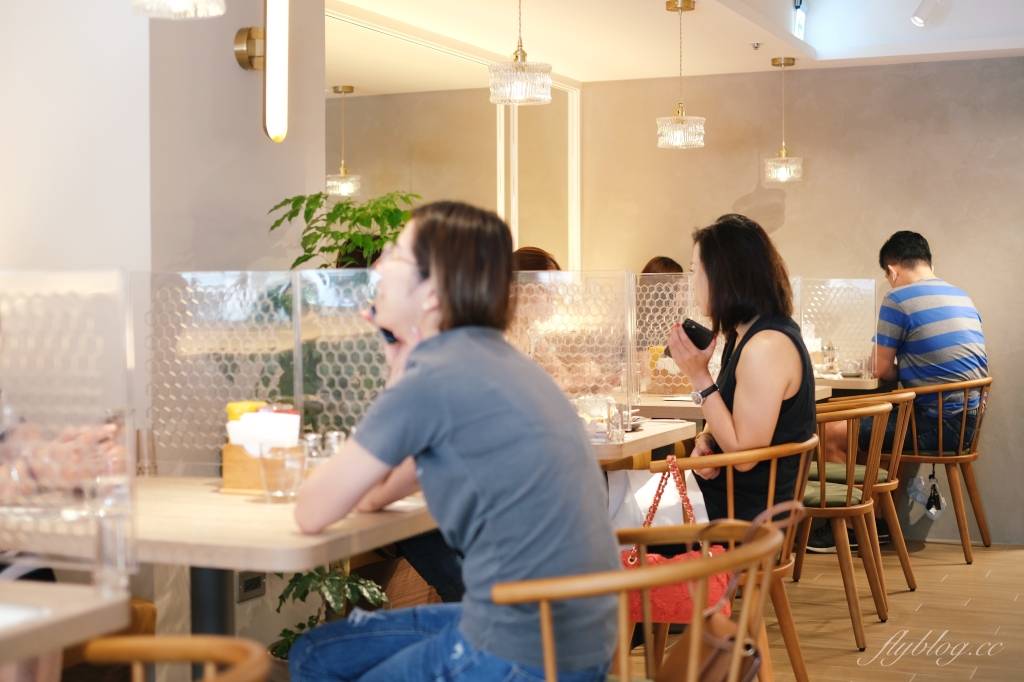 台北大安｜M One Cafe，都會女子和貴婦的最愛，台北東區道地美式早午餐 @飛天璇的口袋
