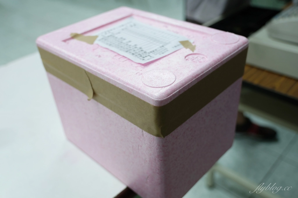 台中和平｜白冷冰棒．大甲溪發電廠員工消費合作社，谷關泡完湯順遊吃冰棒 @飛天璇的口袋