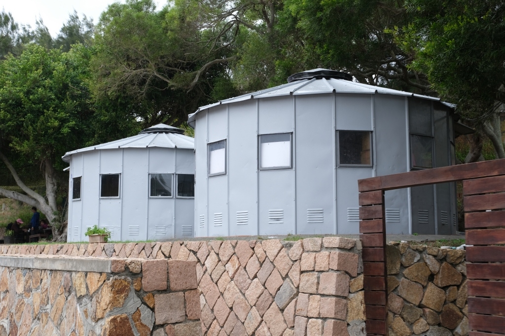 【馬祖南竿】北海坑道，700公尺長地底隧道，搖櫓船賞夢幻景點，還有季節限定藍眼淚 @飛天璇的口袋