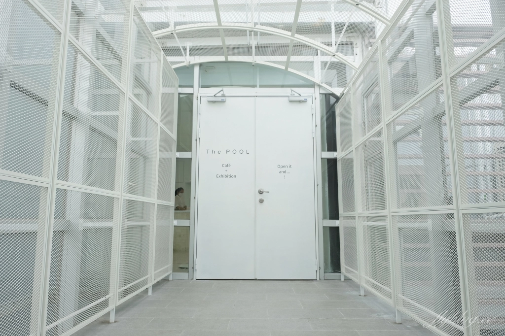 新竹東區｜春室 The POOL｜新竹公園裡的玻璃屋咖啡館，與蜷尾家、木更咖啡、興波咖啡等人氣美食跨界合作 @飛天璇的口袋