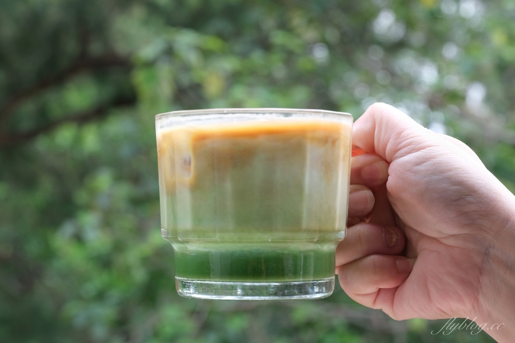 新竹東區｜春室 The POOL｜新竹公園裡的玻璃屋咖啡館，與蜷尾家、木更咖啡、興波咖啡等人氣美食跨界合作 @飛天璇的口袋