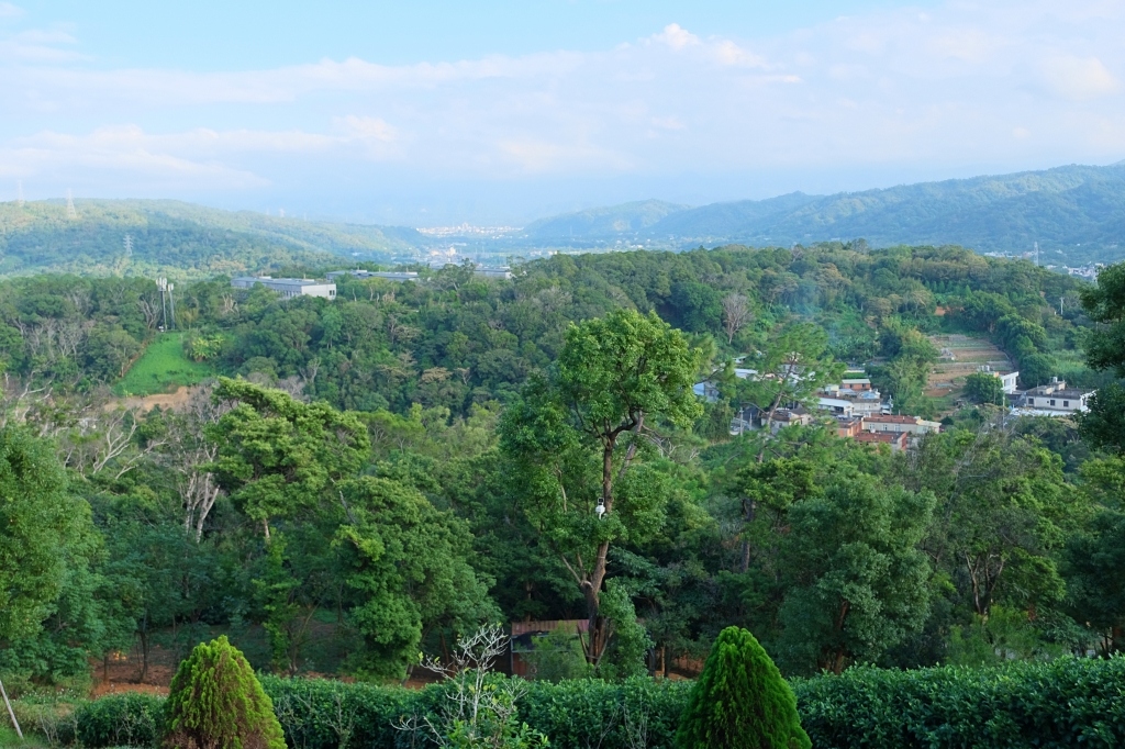 雲夢山丘｜假日限定！雲水觀、金之塔、溫泉足湯、自然生態，欣賞日本隈研吾大師的建築美學 @飛天璇的口袋
