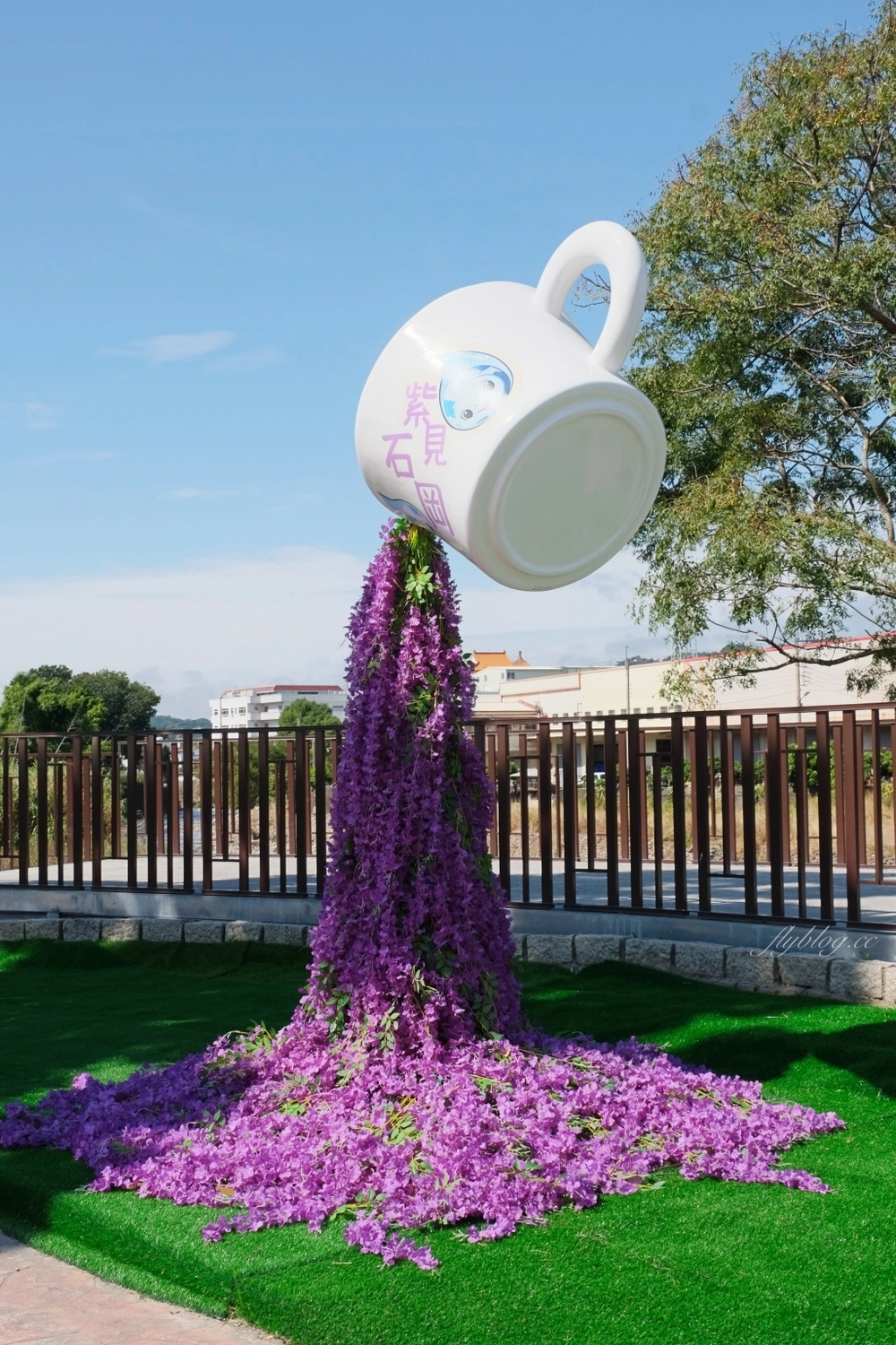 台中石岡｜石岡情人木橋．紫見石岡浪漫花漾園區，四大裝置藝術登場 @飛天璇的口袋